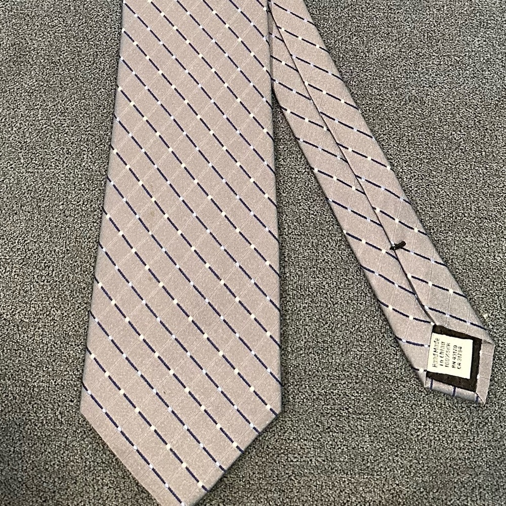 Tie